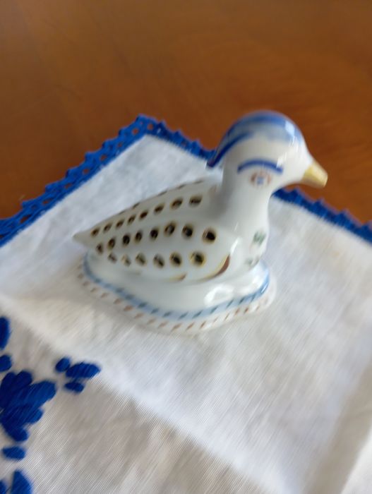 Paliteiro Pato louça de Viana