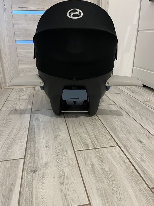 Nosidełko, fotelik samochodowy Cybex Atom 5