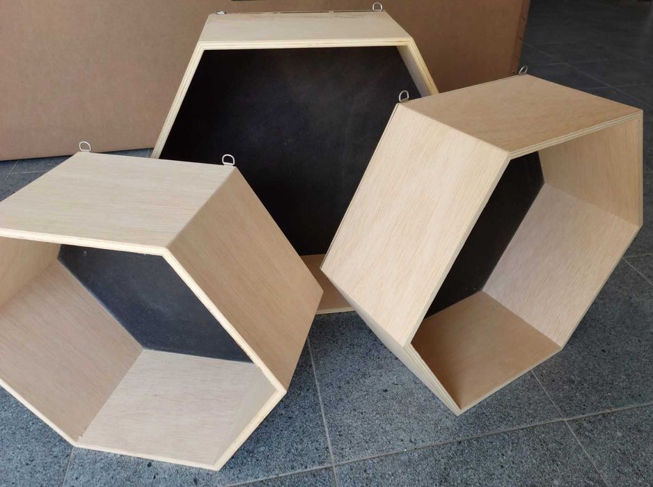 Little Nice Things – zestaw 3 półek hexagon czarno-brązowych