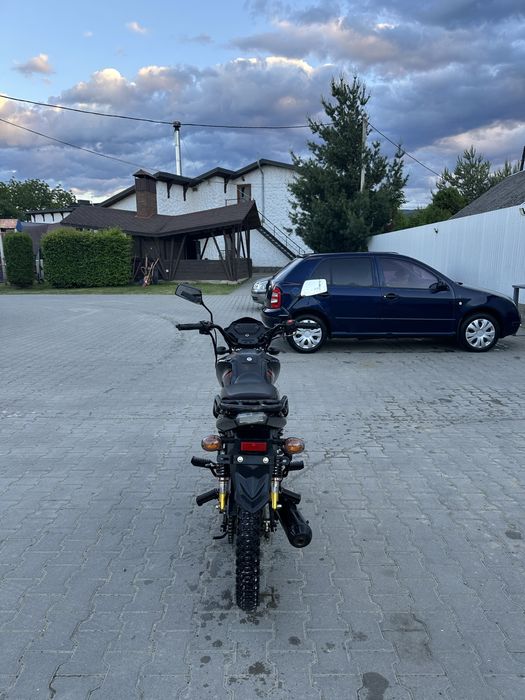 Спарк 125 кубів.
