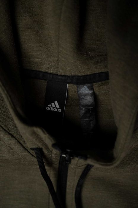 Męska Bluza Hoodie Sportswear Basic Original Adidas Khaki Ciemno zielona