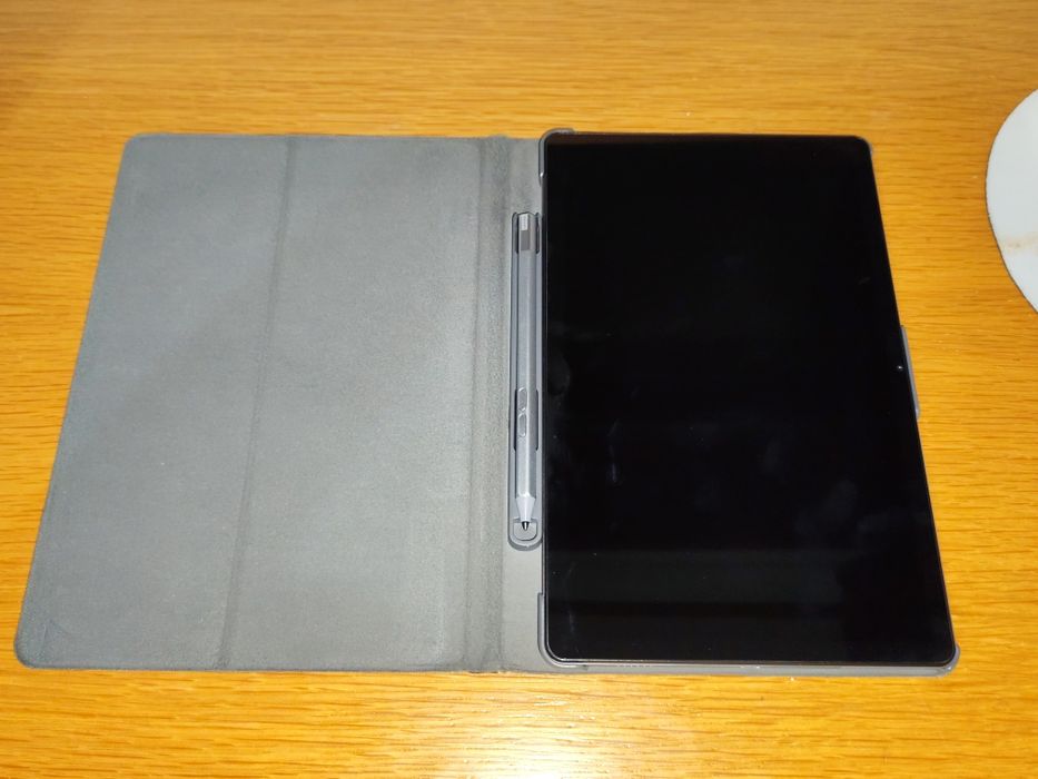 Tablet Lenovo M10 plus 3rd Gen + capa + caneta
Precision Pen 2
Muito b