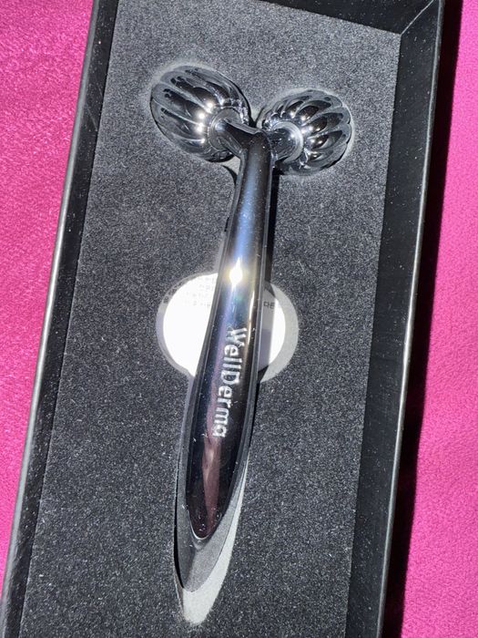 Wellderma face lifting косметологічний роликовий масажер для обличчя та шиї