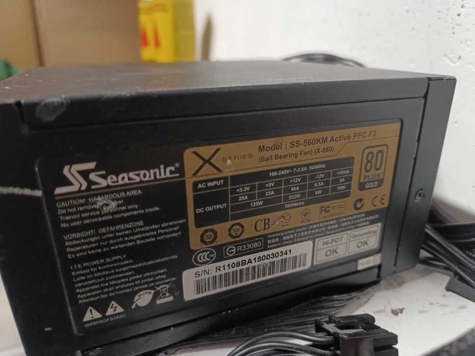 Zasilacz komputerowy Seasonic X-series 560W