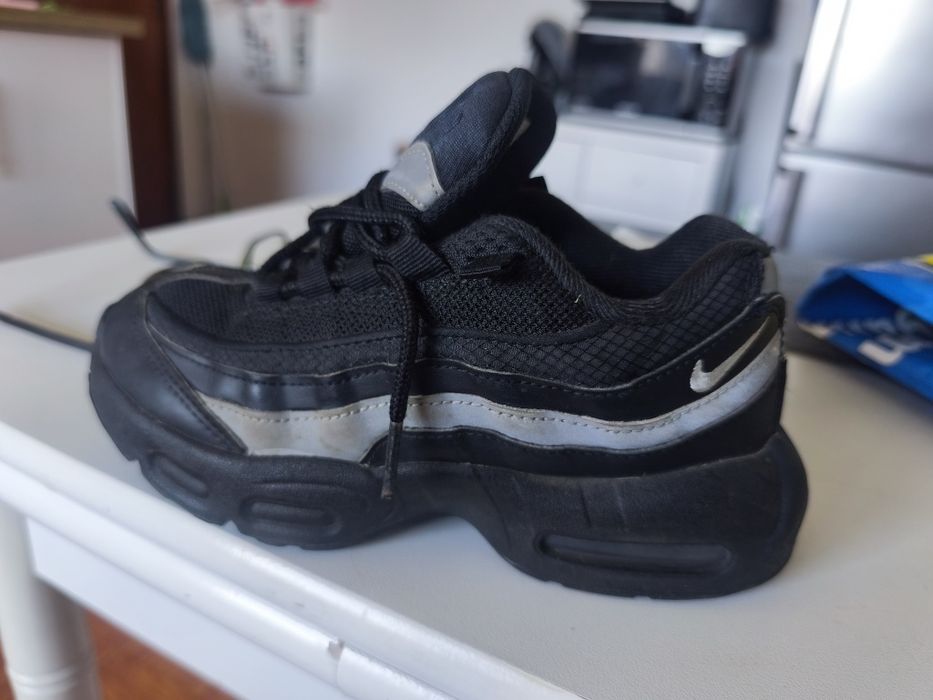 Nike Air Max 95 pretas
