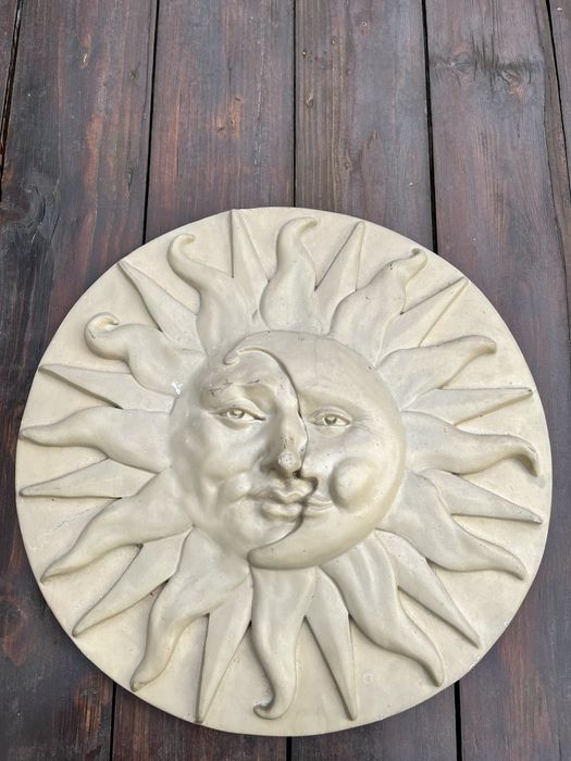 Painel Esotérico Sol e Lua – Peça Artesanal em Relevo – Vintage