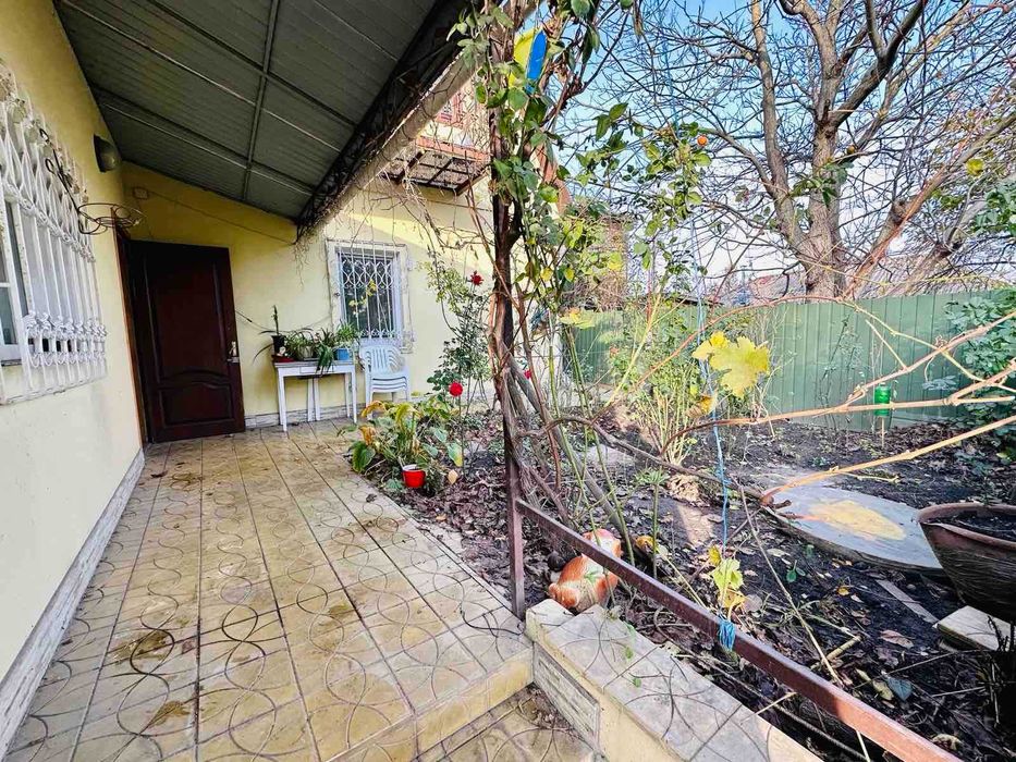 Оренда пів будинку в Тарасівці 100м2 з ремонтом та гаражем