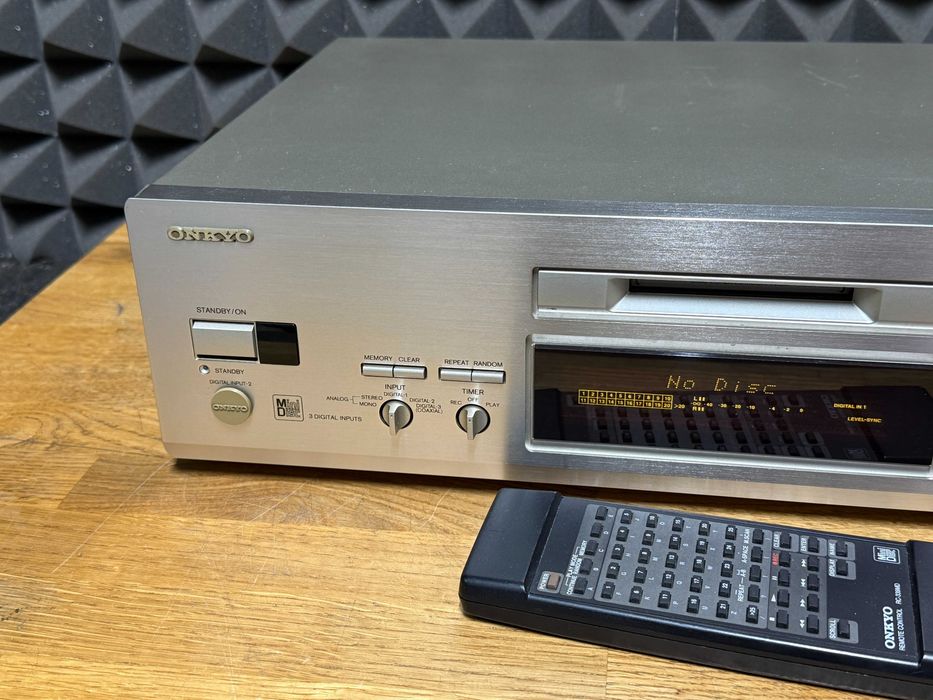 Odtwarzacz MINIDISC Onkyo MD-2521