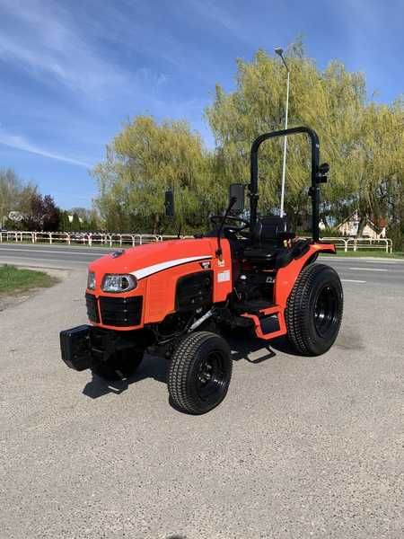 NOWY Traktorek Taro B40 HST rejestracja 40KM 4x4 opony do trawy
