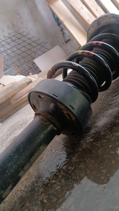 Фольксваген туарег амортизатори задні