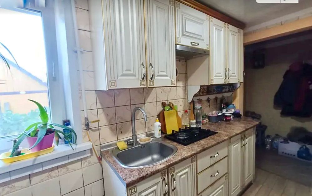 D1M Продам будинок, всі комунікації, ремонт. Салтівка.