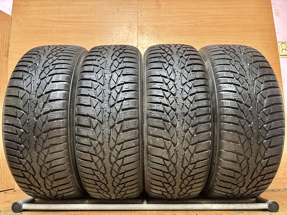 215/60 R 16 Nokian WR D4 Зима комплект шини