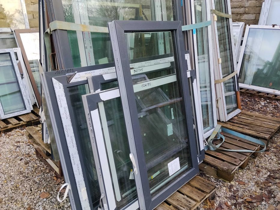 Okno pcv FIX 73/140 antracyt trzy szybowe