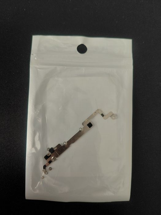 Blaszka boczna płyta główna iPhone 11 śrubki komplet