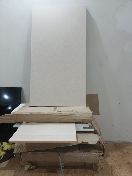 Кухня Стенка новая в коробках.