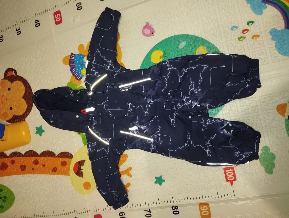 Продам дитячий комбінезон