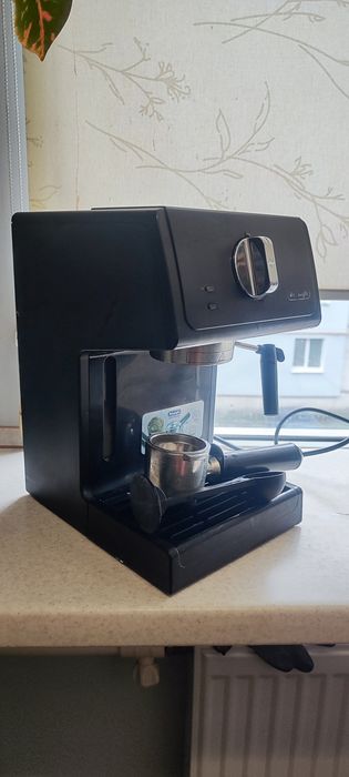 Рожковая кофеварка DeLonghi ECP 31.21 BK.