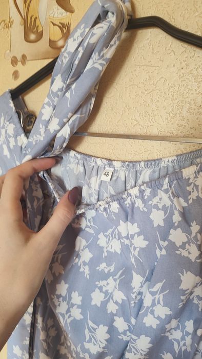 Літнє плаття квітковий орнамент