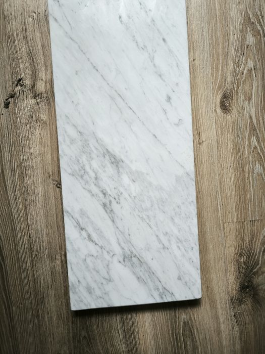 Parapet marmurowy 82x25