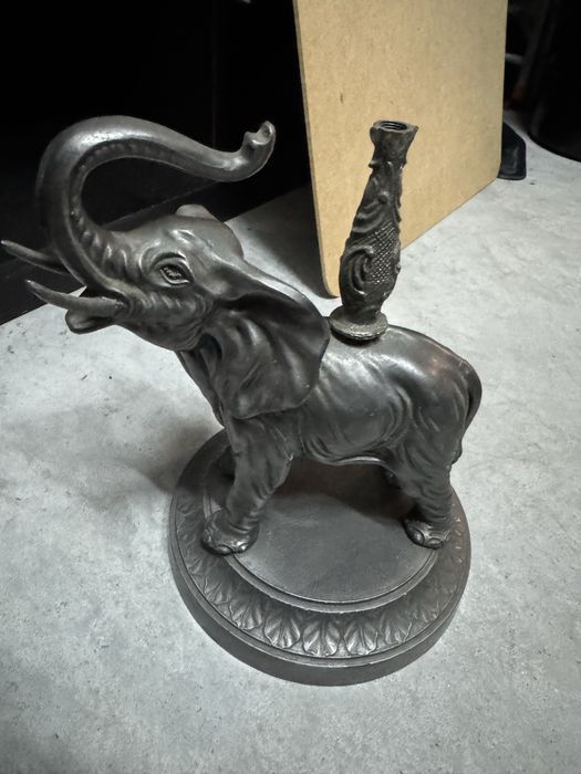 Metal Elephant Statue – Vintage Decoration / Candle Holder