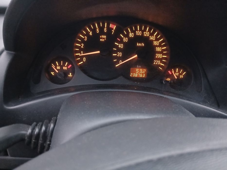 Opel Corsa C 1.2  5 drzwi