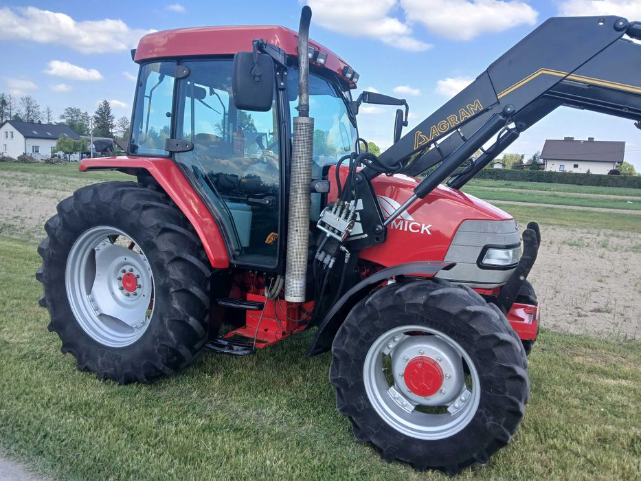 Ciągnik rolniczy McCORMICK CX 95 , case , z ładowaczem