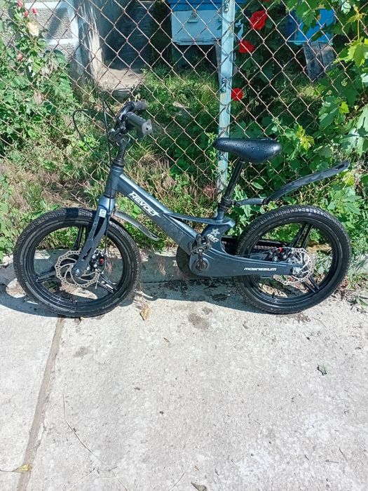 Продам дитачі велосипеди.