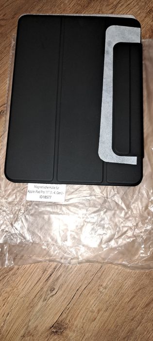 Obudowa Pomologic BookCover do iPad Pro 11" 1/2/3/4G,