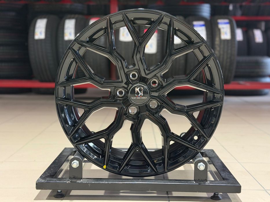Диски Koko Kuture SL507 R18*8 5*114,3 ET38 Dia 73,1