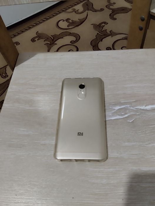 Телефон Редмі 4х