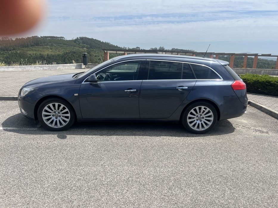 Opel insignia   2.0  cdti.  Full extras