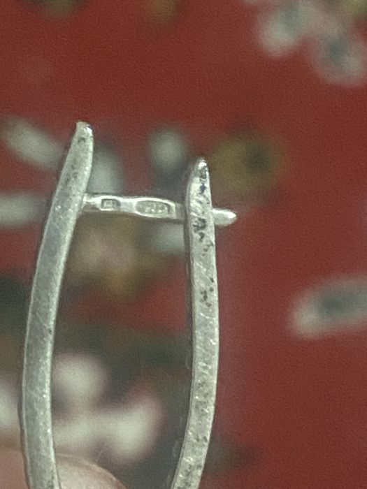 Продаю серебряные серьги 925*