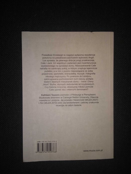 Dobra książka - Debiutantka Kathleen Tessaro (P50)
