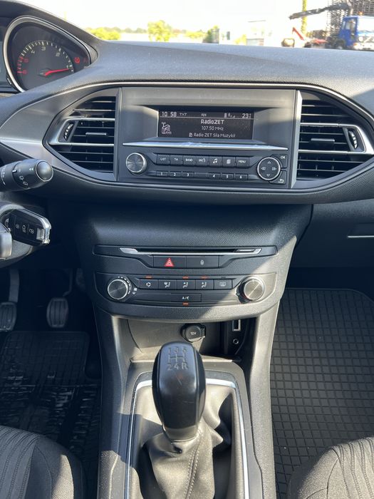 Peugeot 308 T9 1.6hdi 2014r