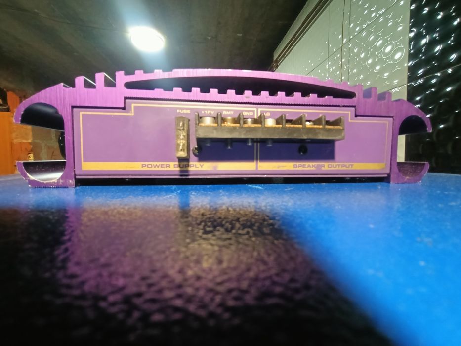 Wzmacniacz Magnat Rave 220