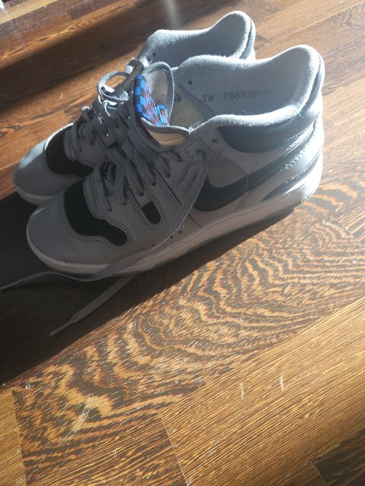 Wiosenne Buty Nike Attack rozm. 40 skóra