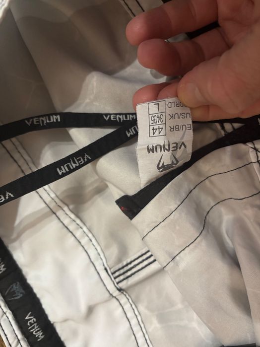 Venum MMA M-L спортивные бойцовские шорты