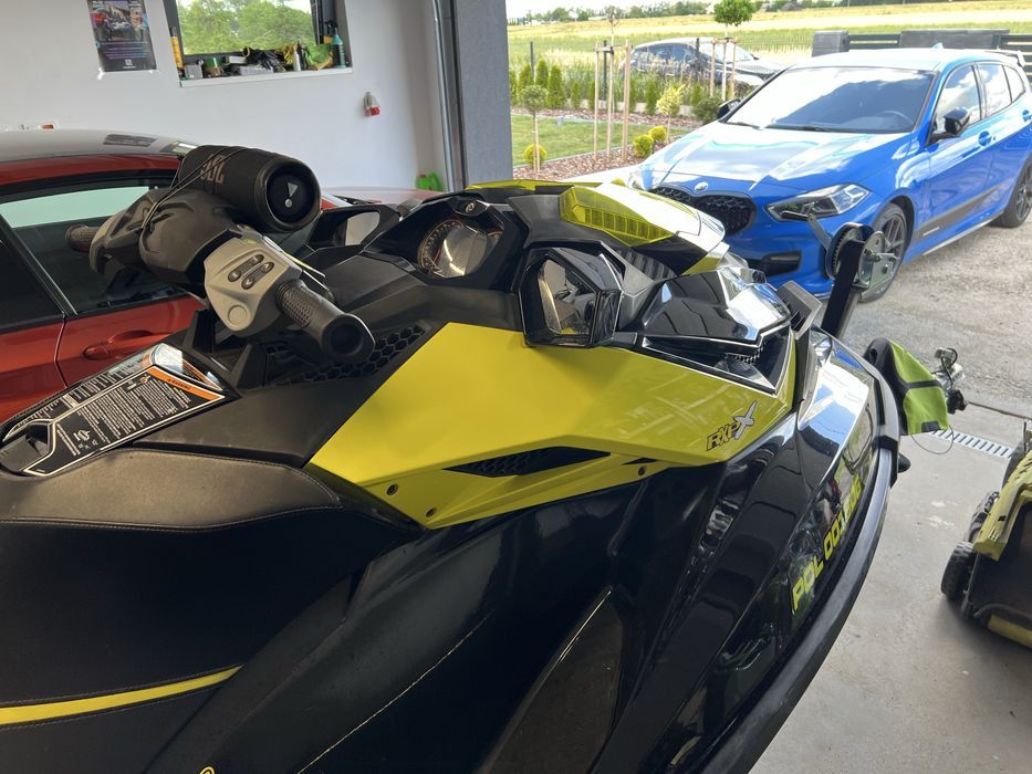 Skuter wodny SeaDoo RXP 260