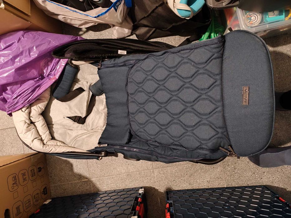 Wózek Venicci Tinum 2w1