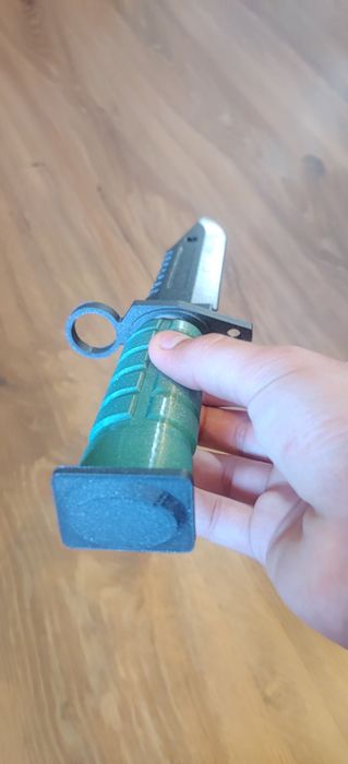 Nóż z cs:go bayonet M9