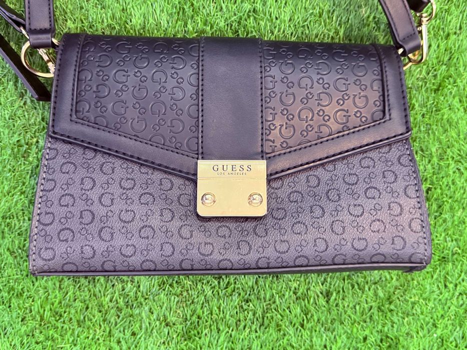 нова сумка Guess