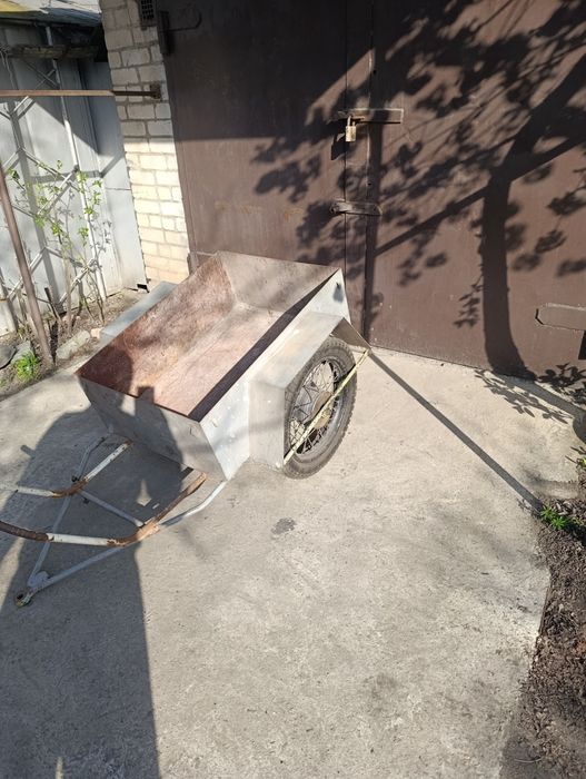 Продам прицеп возык