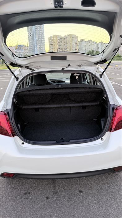 Продам Toyota Yaris