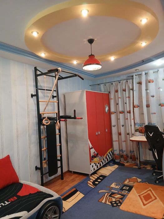 Продам 4 к квартиру М. Лушпи