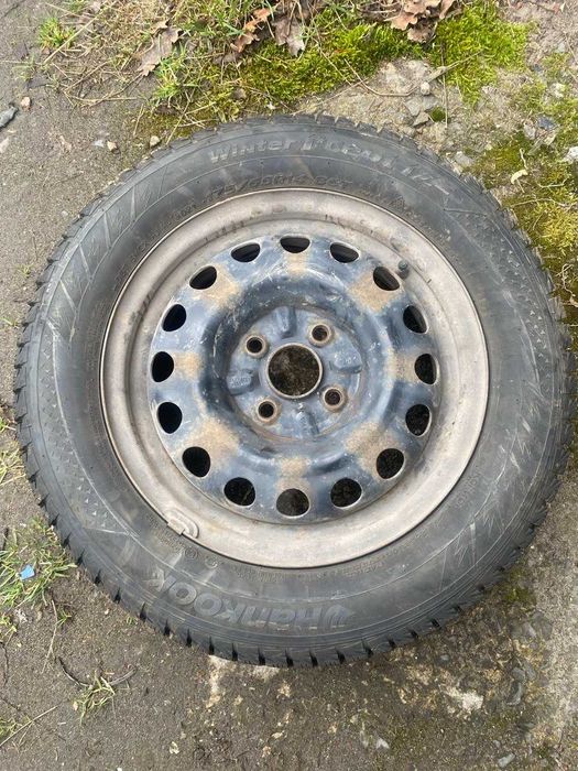 Зимові колеса 175/65 R14 на дисках Hankook / Pirelli