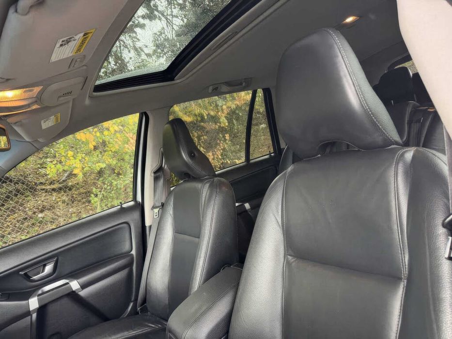 Volvo XC90 3.2      2014