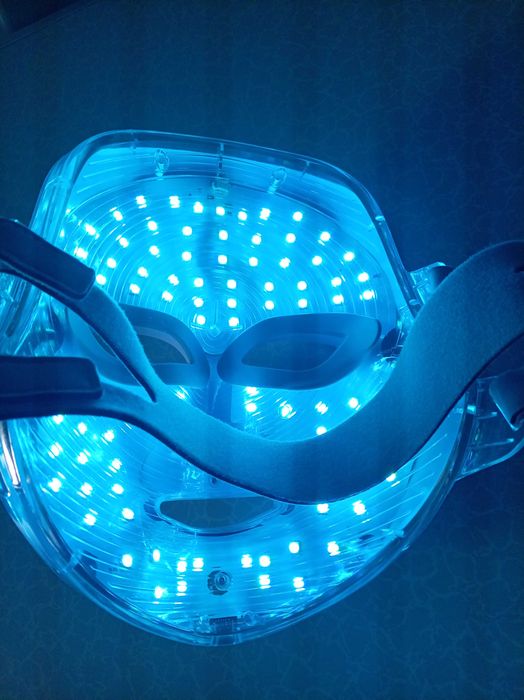 Máscara Facial LED de Fototerapia / Rejuvenescimento (Multicolor)