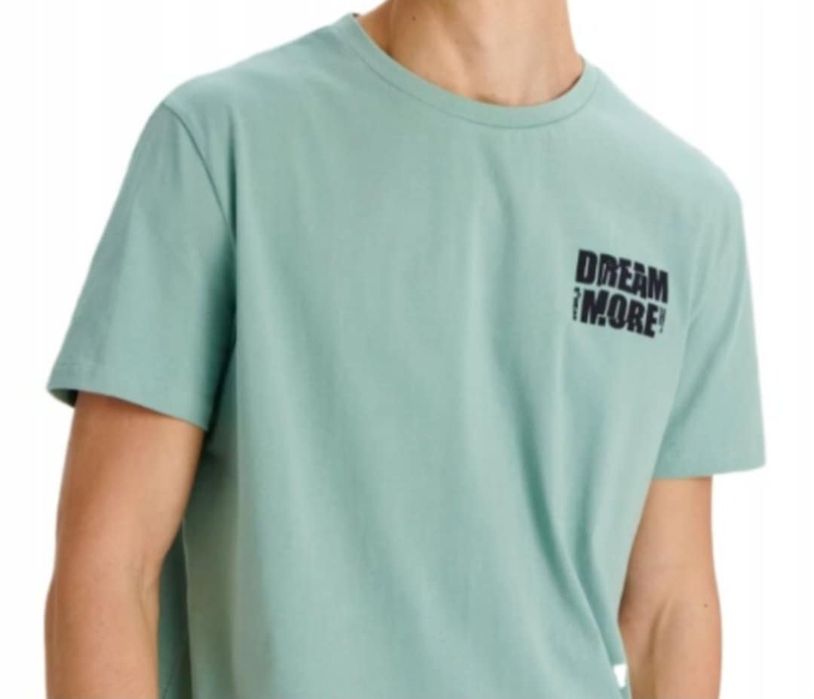 Męska piżama marki Sinsay.