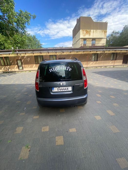 Продам авто Skoda Roomster