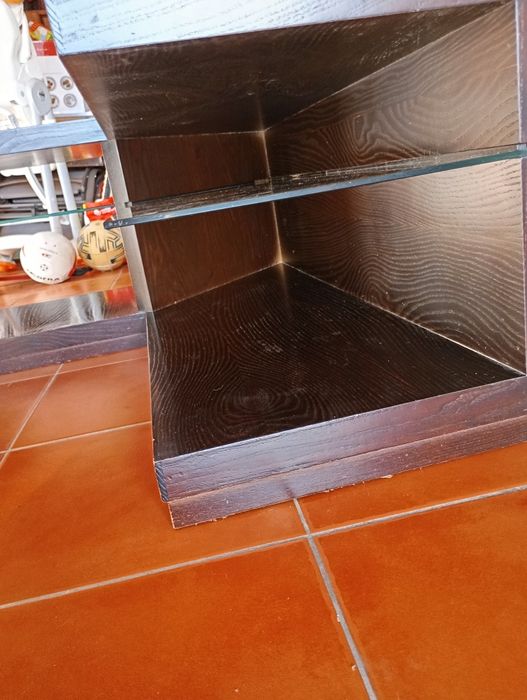 Móvel em forma de L